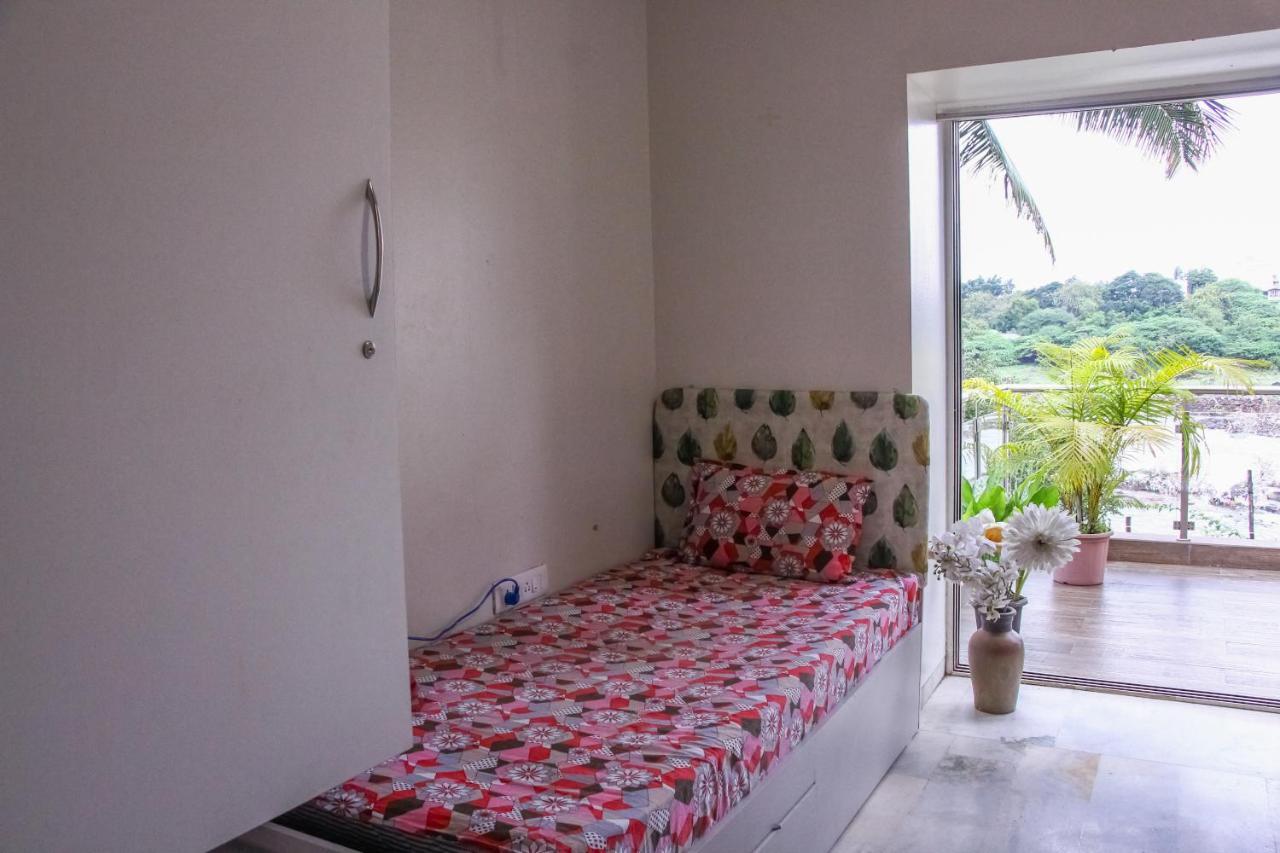 Urban Nomads Pune Riverside Colive Cowork旅舍 外观 照片